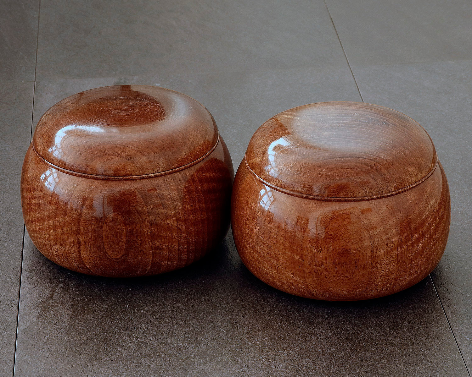 Mr. Takashi NISHIKAWA made Nikkei Go Bowls Moku for size - 38 Go