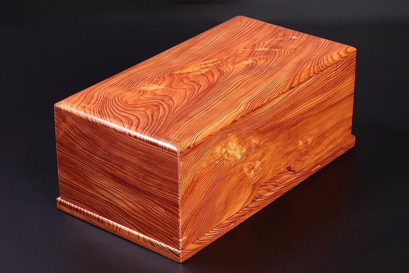 Cedar store wood box