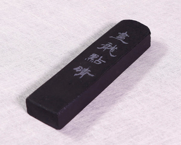 Suzuka-Sumi Pine smoke ink, "Garyu-Tensei"(画龍點睛) 4-Cho gata