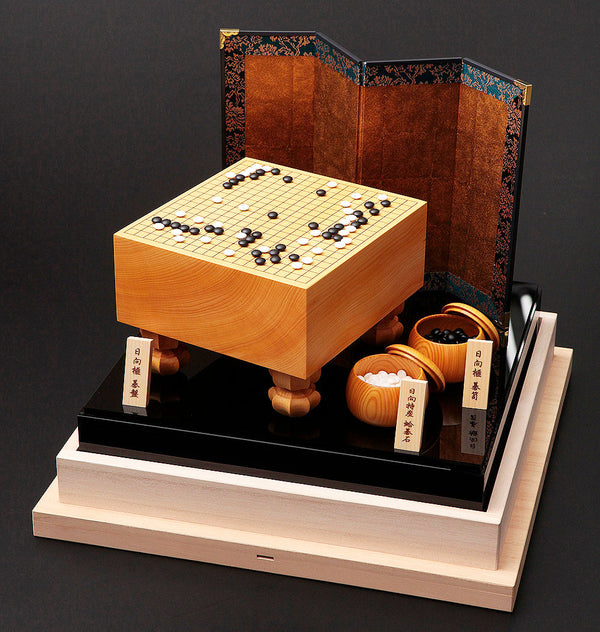 『碁石の日』制定７周年記念 404-100th  創業100周年記念『日向尽くし』ミニチュア囲碁セット