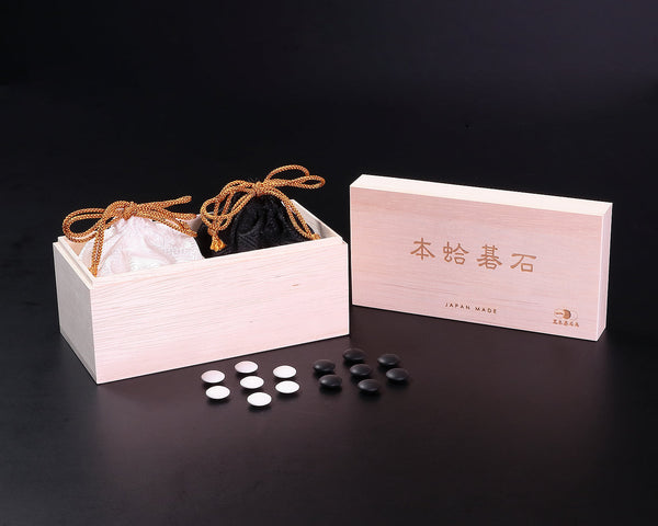 15mm diameter miniature Go stones, miniature Go bowls and Shin-kaya table Go board "Miniature Go set" 309-01