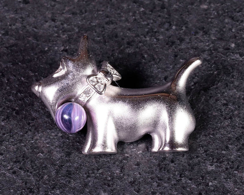『ブローチ紫（メタル製の犬）』 2405-HMD-22