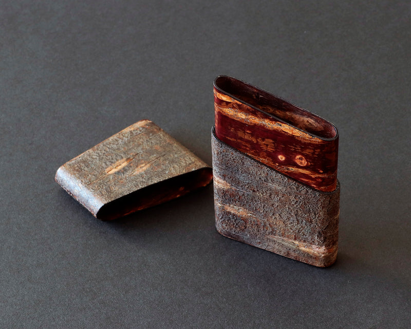 『Clearance Sale』 503-CS-30 Wild mountain cherry bark craftsman "Mr. Hiroshi Sato" made Business-card Case (Shimofuri bark/Chirashi)