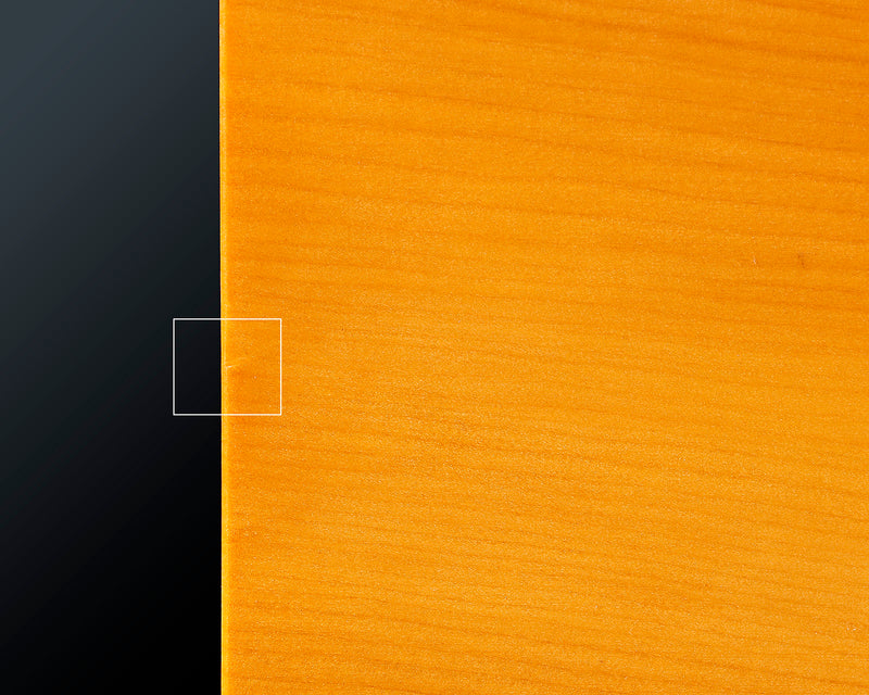 China grown Hon Kaya Masame Go board with legs 7.0-sun / 21.4 cm thick *Off-spec No.71136