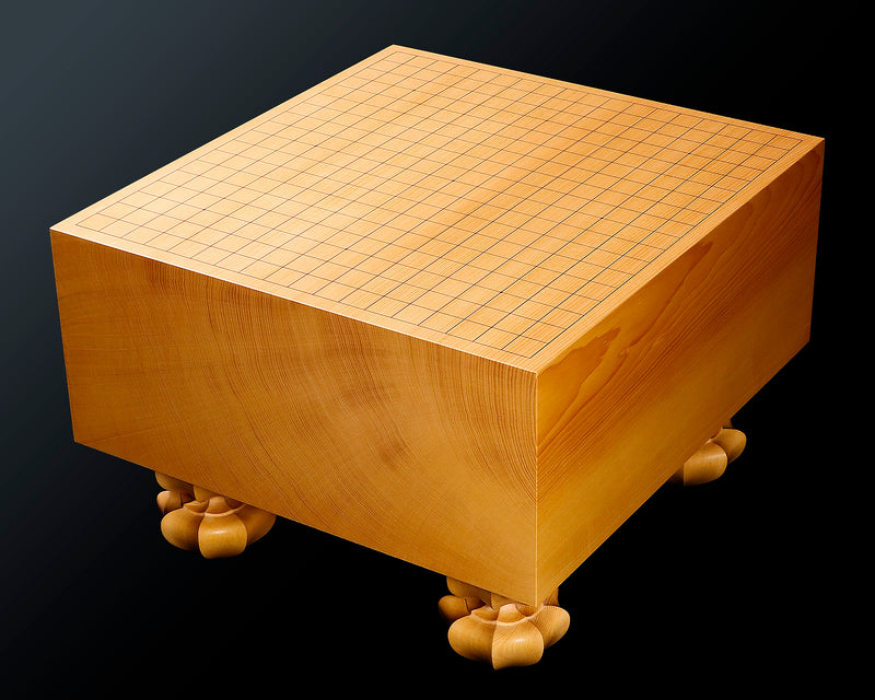 Contemporary Master Go board Craftsman Mr.Kumasu made China grown Hon Kaya Masame Go board with legs 6.2-sun / 19.0 cm thick *Off-spec No.71137