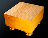 Japan grown Hon Kaya made Kiura Go board with legs (6.9-Sun/210 mm thick) No.71146F *Off-spec
