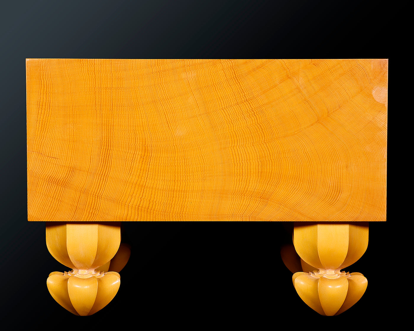 盤師 吉田寅義製作 屋久榧脚付碁盤 天柾 6.3寸 No.74026F