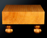 Board craftsman Mr. YOSHIDA made Hyuga Kaya Go board with legs "Ten-masa" 4.1-Sun (thick about 125 mm) No.74029F *Off-spec
