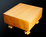 601-YDB-01 Board craftsman Mr. Torayoshi YOSHIDA made Hyuga Kaya Go Board with Legs Tenchi-masa 5.3-Sun (about 161 mm thick) No.74030F