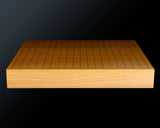 Board craftsman Mr.Miura of Yachimata Gobanten made Japan grown Hon-Kaya Table Go board Ten-masa (Masame) 2.0-sun / 61 mm thick 5-piece composition board Haguruma-mori finish lines No.75005