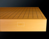 Board craftsman Mr.Miura of Yachimata Gobanten made Japan grown Hon-Kaya Table Go board Ten-masa (Masame) 2.0-sun / 61 mm thick 5-piece composition board Haguruma-mori finish lines No.75005