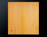Board craftsman Mr.Miura of Yachimata Gobanten made Japan grown Hon-Kaya Table Go board Ten-masa (Masame) 2.0-sun / 61 mm thick 5-piece composition board Haguruma-mori finish lines No.75006