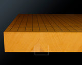 Board craftsman Mr.Miura of Yachimata Gobanten made Japan grown Hon-Kaya Table Go board Ten-masa (Masame) 2.0-sun / 61 mm thick 5-piece composition board Haguruma-mori finish lines No.75006