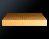 Board craftsman Mr.Miura of Yachimata Gobanten made Japan grown Hon-Kaya Table Go board Ten-masa (Masame) 1.9-sun / 60 mm thick 3-piece composition board Haguruma-mori finish lines No.75009