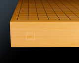 Board craftsman Mr.Miura of Yachimata Gobanten made Japan grown Hon-Kaya Table Go board Ten-masa (Masame) 1.9-sun / 60 mm thick 4-piece composition board Haguruma-mori finish lines No.75010