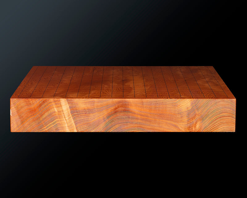 Contemporary Master Go board Craftsman Mr.Kumasu made Yakusugi(Yakushima Cedar) table Go board with figured grain 2.1-Sun(thickness: approx. 64 mm) No.77011F *Off-spec