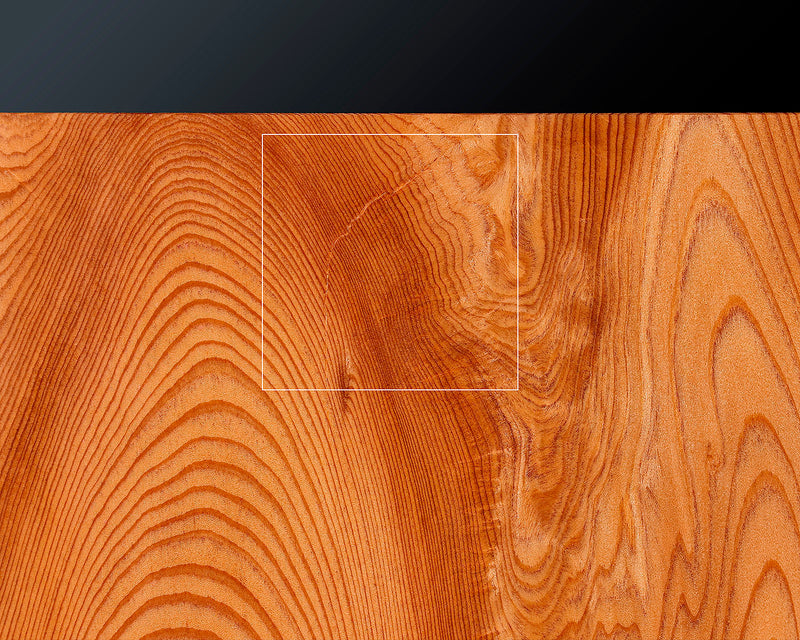 Contemporary Master Go board Craftsman Mr.Kumasu made Yakusugi(Yakushima Cedar) table Go board with figured grain 2.1-Sun(thickness: approx. 64 mm) No.77011F *Off-spec