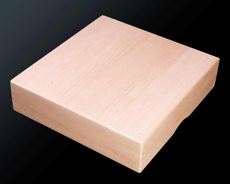 Contemporary Master Go board Craftsman Mr.Kumasu made Yakusugi(Yakushima Cedar) table Go board with figured grain Oily burl 1.8-Sun(thickness: approx. 57 mm) No.77012F *Off-spec