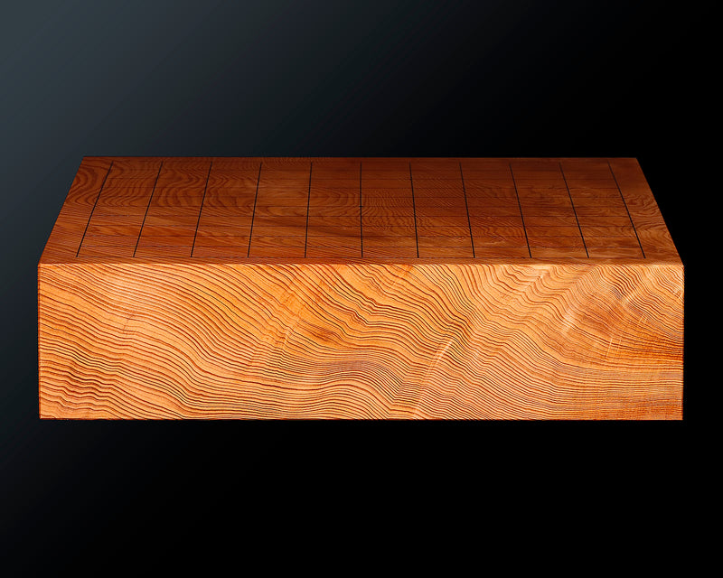Contemporary Master Go board Craftsman Mr.Kumasu made Yakusugi(Yakushima Cedar) table 11-ro Go board with figured grain 2.0-Sun(thickness: approx. 61 mm) No.77015F *Off-spec