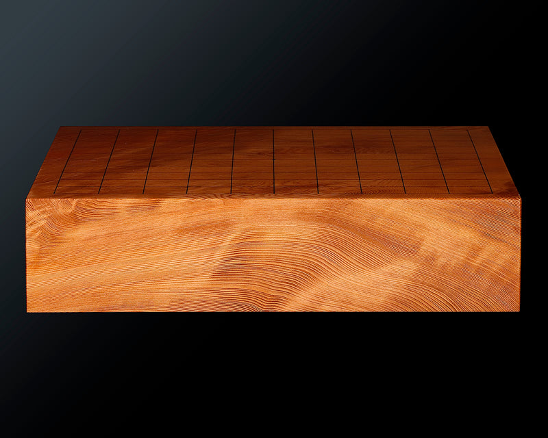 Contemporary Master Go board Craftsman Mr.Kumasu made Yakusugi(Yakushima Cedar) table 11-ro Go board with figured grain 2.0-Sun(thickness: approx. 61 mm) No.77015F *Off-spec