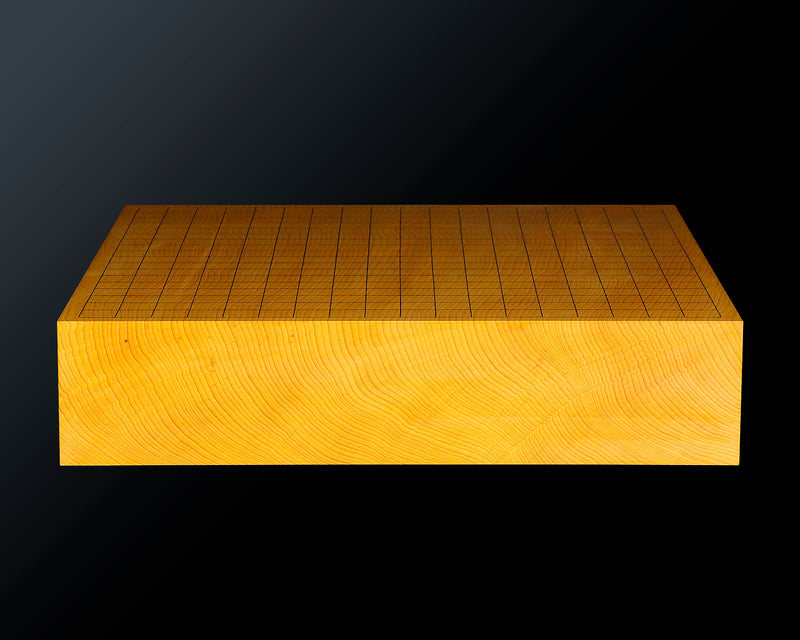 Board craftsman Mr.Torayoshi Yoshida made China grown Kaya Ten-masa 3.0-Sun(92 mm thick) one-piece table Go board No.79067F