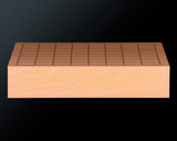 Board craftsman Mr.Yoshida made Shin kaya [Spruce wood] Tenchi-masa 1.4-Sun (about 43 mm thick) 9*9-ro Table Go Board No.79092F