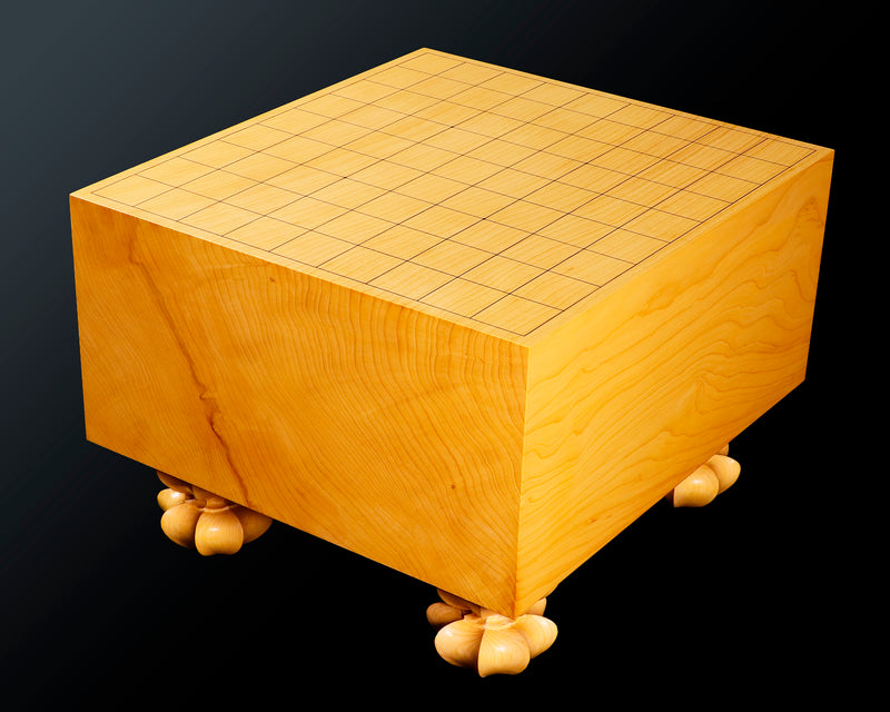 Board craftsman Mr. Torayoshi YOSHIDA made Japan grown Kaya Shihou-masa 5.6-Sun (about 171 mm thick) Shogi Board with legs No.84007F