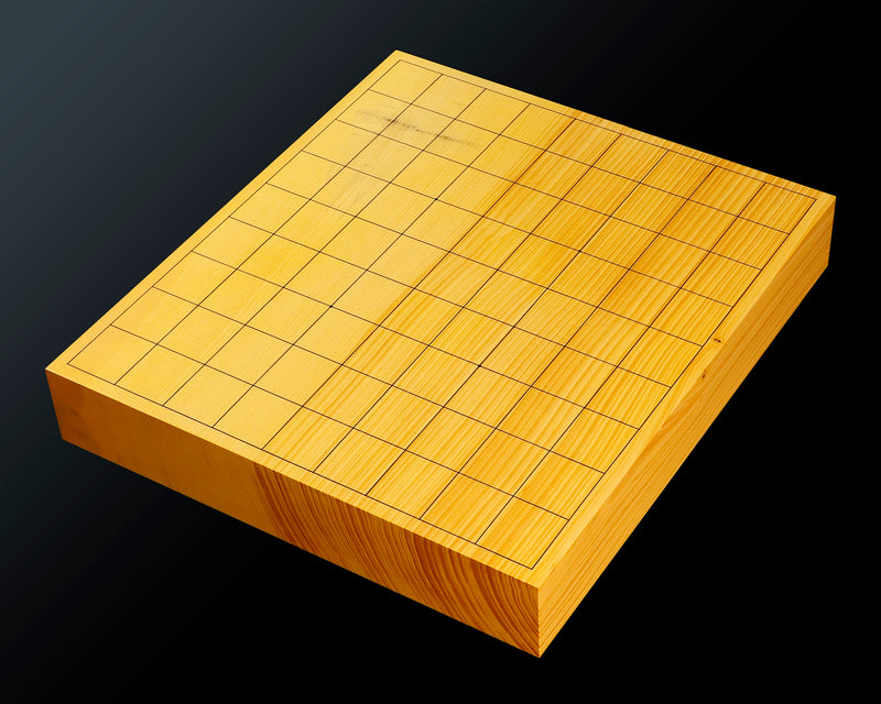 Board craftsman Mr. Torayoshi YOSHIDA made Japan grown Kaya Tenchi-masa 1.8-Sun (about 57 mm thick) Table Shogi Board No.89038F *Off-spec