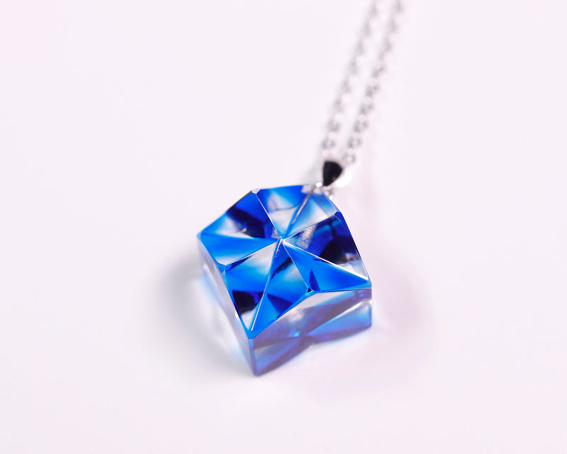 『2025 Christmas SALE』511-CSP-01 Shimadzu Satsuma Kiriko Cut Crystal Glass "Pendant – Cubic A, Cross / Blue" JAC-STK-502-01