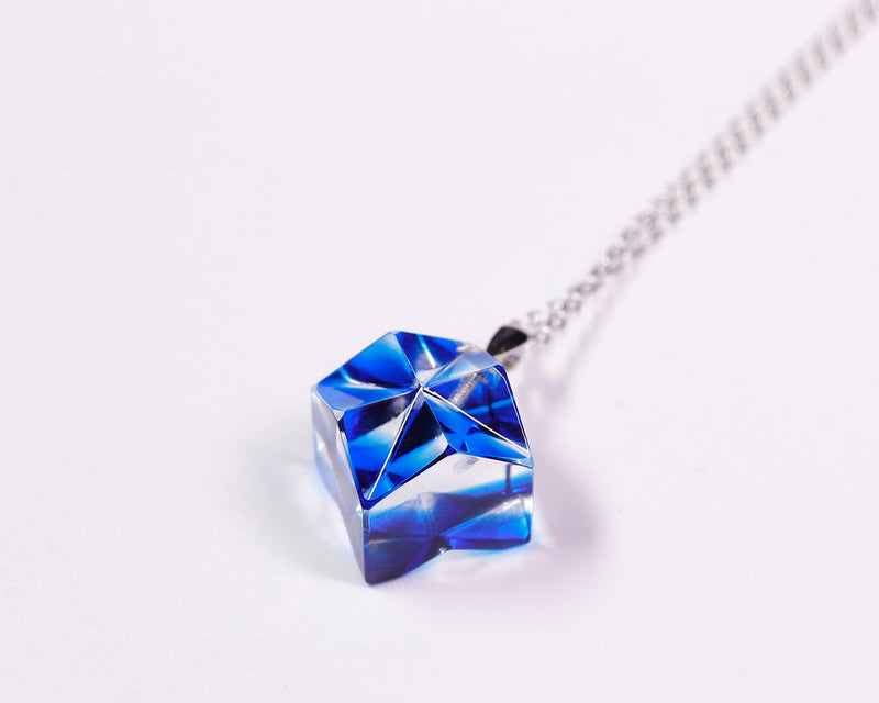 『2025 Christmas SALE』511-CSP-01 Shimadzu Satsuma Kiriko Cut Crystal Glass "Pendant – Cubic A, Cross / Blue" JAC-STK-502-01