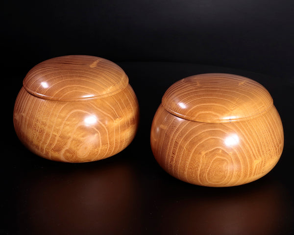 Honkuwa [Mountain mulberry] Go bowls extra large for size 36 - 41 Go stones GK-HKW-MR102-42-02 *Off-spec