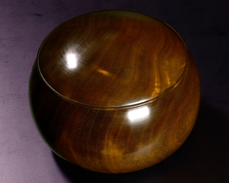 510-SGK-12 Wood craftsman "懐志 / Kai-shi" made Kusu 【Camphorwood】Figured Go bowls for size 43 - 50 Go stones, GK-KS50TM-SB501