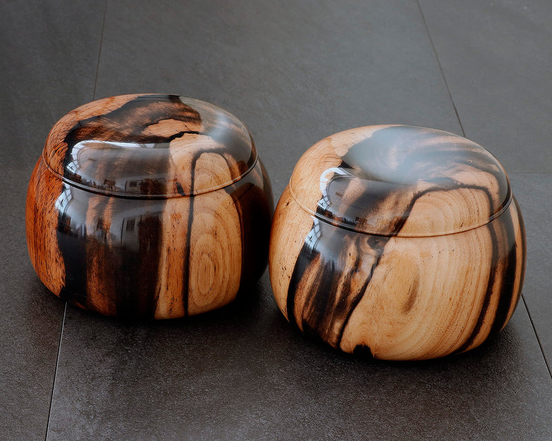 NS-508-18 Mr. Takashi NISHIKAWA made Kurokaki [black persimmon] Go Bowls for size - 40 Go stones GKKG-NS40-505-01F