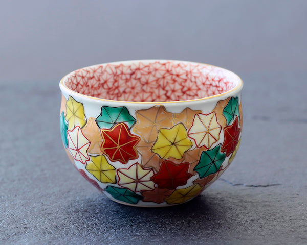 Kyoto Kiyomizu-Yaki Pottery Artist "丹影 / Ni-Ei" made "Sencha cup (Tea or Sake cup) / maple-leaf patterns" JAC-KNI-406-06