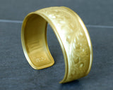 610-JKT-KZR-14 -KAZARINO- Bangle size M Arabesque pattern JAC-KZR-608-14
