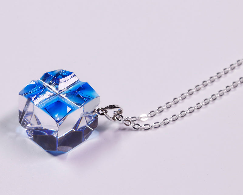 『2025 Christmas SALE』511-CSP-03 Shimadzu Satsuma Kiriko Cut Crystal Glass "Pendant – Cubic A, Cross / Blue" JAC-STK-502-03