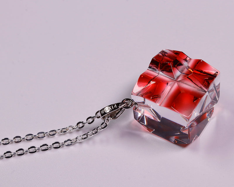 『2025 Christmas SALE』511-CSP-04 Shimadzu Satsuma Kiriko Cut Crystal Glass "Pendant – Cubic A, Cross / Gold-Red" JAC-STK-502-04