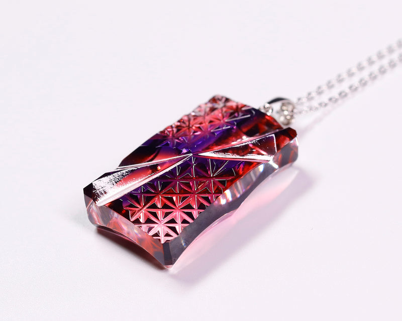 『2025 Christmas SALE』511-CSP-06 Shimadzu Satsuma Kiriko Cut Crystal Glass "Two-Tone Pendant “Hikari-e” (L) / Ruri–Kinaka" JAC-STK-502-06