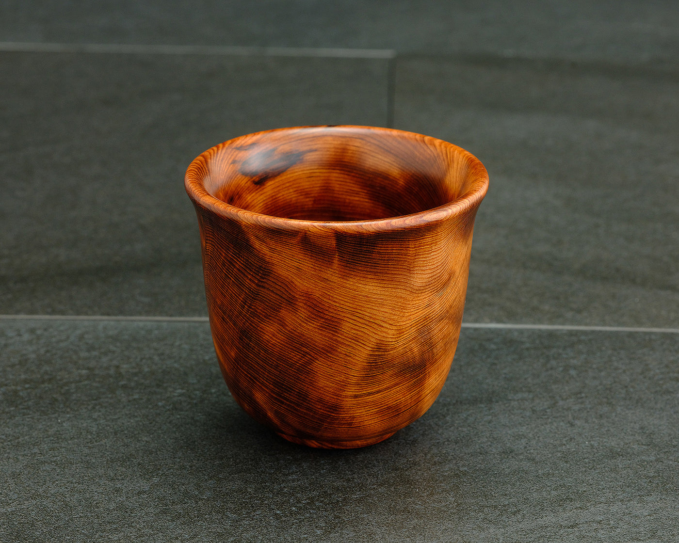 JAC-YBK-504-06 Wood craftsman Mr. Kawashita made Yakusugi Toramoku