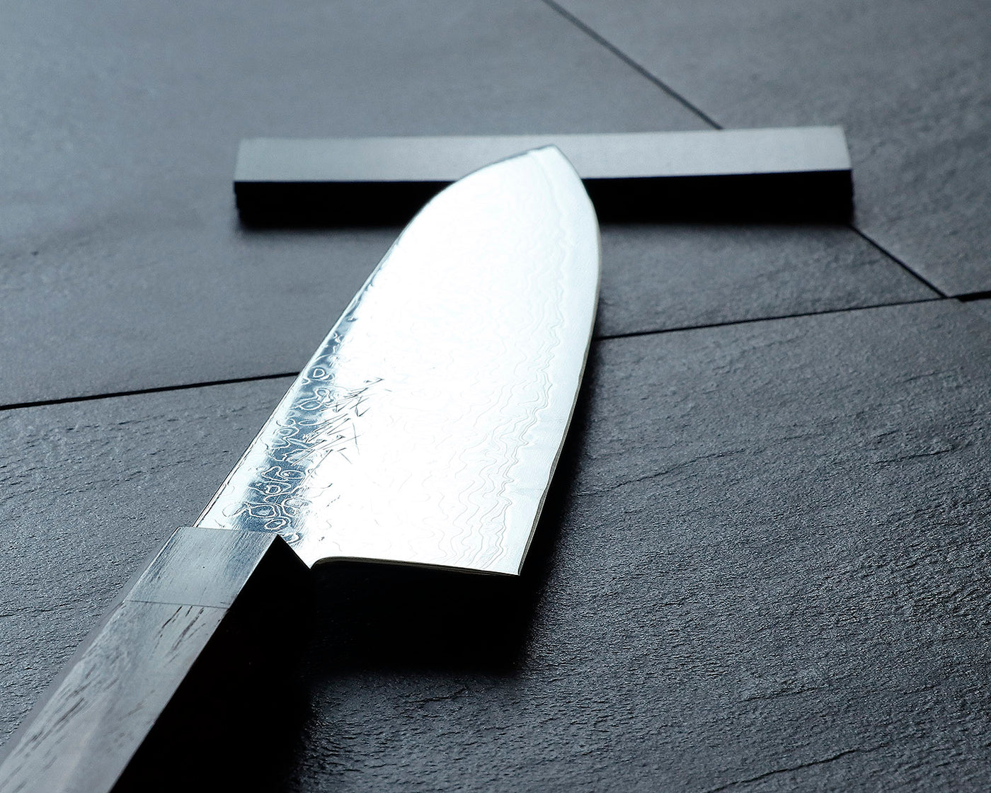 郷右馬允義弘 銀三 六寸 18cm むきもの包丁 山脇刃物製作所 堺包丁「郷右馬允義弘」和式銀三ダマスカス鋼 牛刀210
