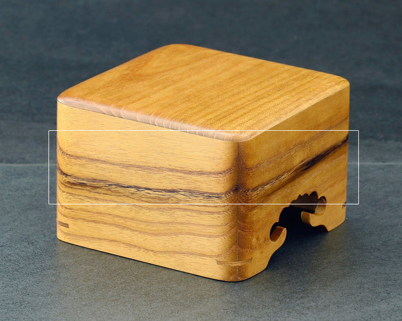 November 17th, "Shogi Day" Special Shima Kuwa [Island mulberry] made Shogi pieces Box 411-KB-03