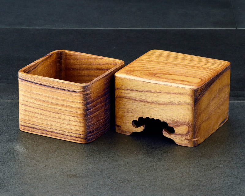 November 17th, "Shogi Day" Special Shima Kuwa [Island mulberry] made Shogi pieces Box 411-KB-06