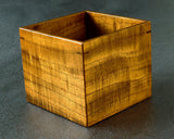 605-SPF-SPB16 Mr.Seiji Matsuura made Shima Kuwa [Island mulberry] Shogi pieces Box with figured wood grain Fuki-urushi lacquer finish KMB-SKFK-604-003