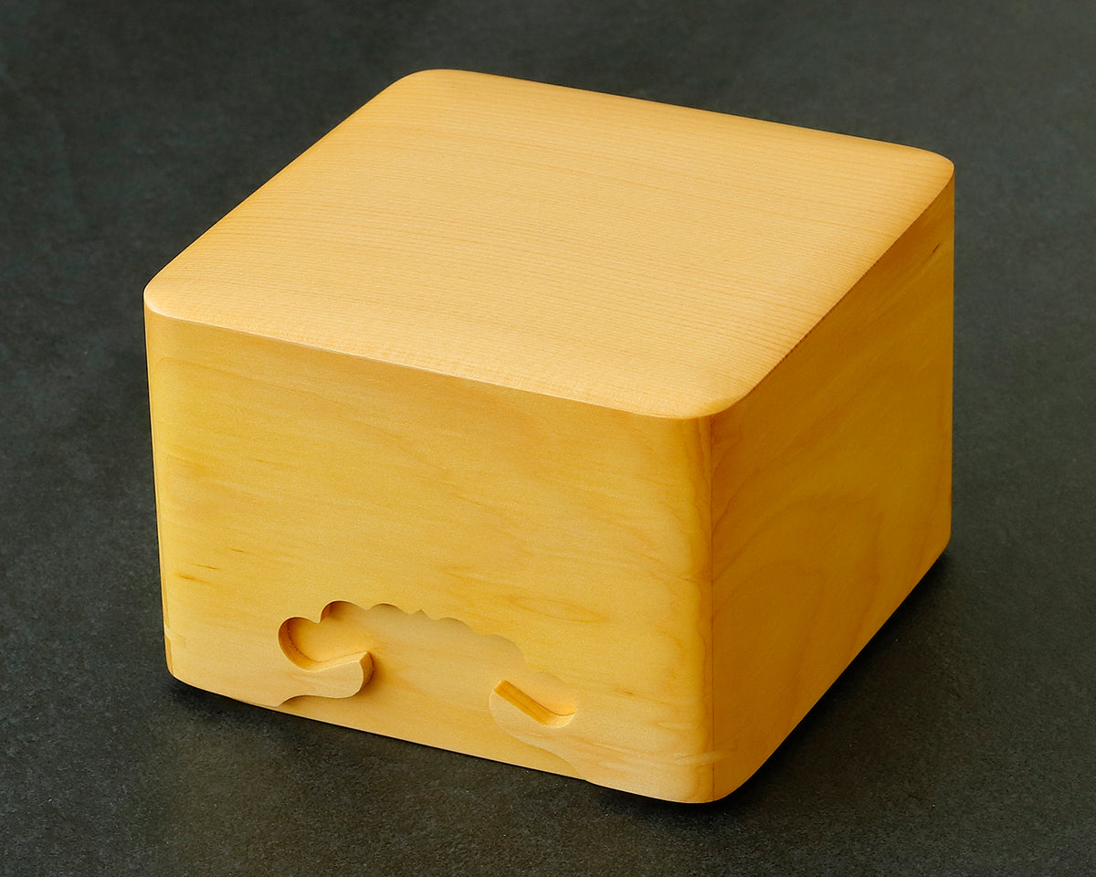 新作将棋駒箱 ＆ 新作富月作盛上駒 – kurokigoishiten