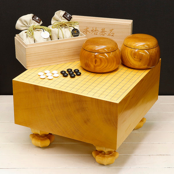 【美品】本格で重厚！碁盤（桂木材、へそあり）＆碁笥（けやき木材）＆碁石ハマグリ 店長おすすめ 囲碁3点セット - ⑨ 【盤師 熊須健一製作 中国産本榧脚