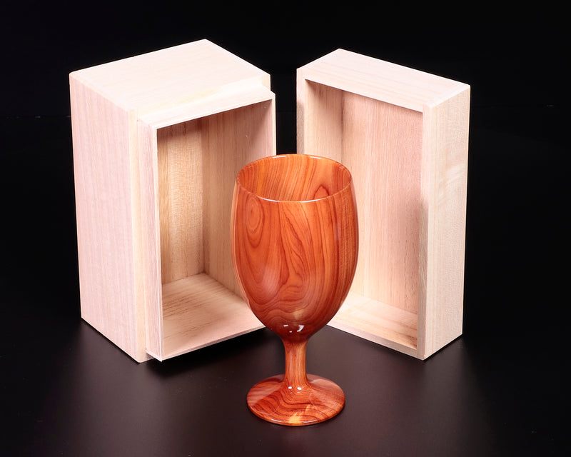 Traditional craftsman Mr.takashi NISHIKAWA made Kaizuka-Ibuki wood [Juniperus chinensis] Wine glass NSWGS-KI-307-01