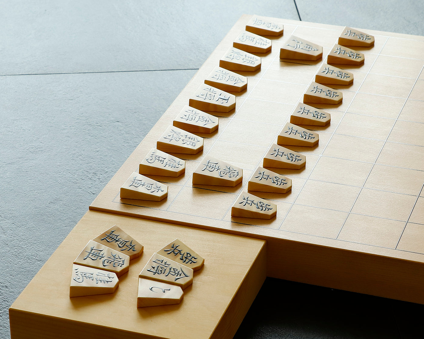 駒師 富月作 御蔵島本黄楊 虎杢 水無瀬書 盛揚げ(上げ)将棋駒 SHK