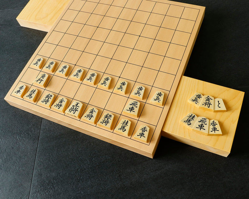 Shogi pieces craftsman "Yu-getsu 雄月" made Mikurajima-hon-tsuge Masa-me, Ryoko-syo (Ryoko-syo script), Hand Engraved Shogi pieces SHK-YG510-01