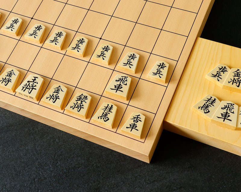 Shogi pieces craftsman "Yu-getsu 雄月" made Mikurajima-hon-tsuge Masa-me, Ryoko-syo (Ryoko-syo script), Hand Engraved Shogi pieces SHK-YG510-01
