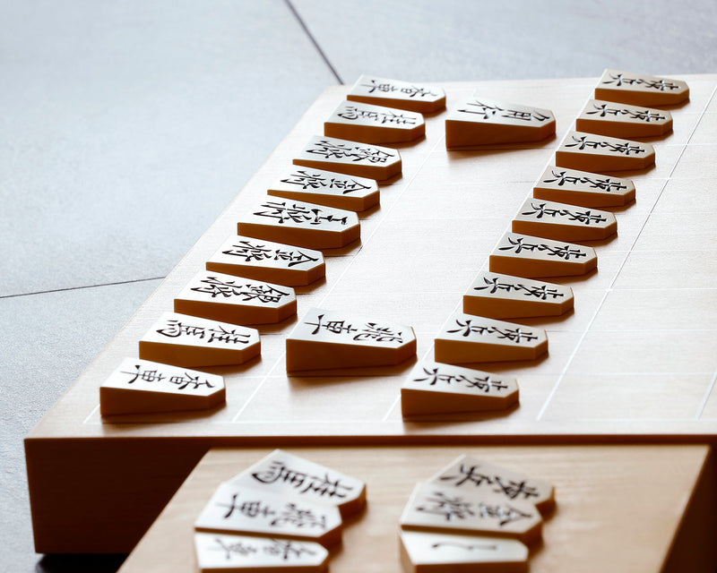 Shogi pieces craftsman "Yu-getsu 雄月" made Mikurajima-hon-tsuge Masa-me, Ryoko-syo (Ryoko-syo script), Hand Engraved Shogi pieces SHK-YG510-01